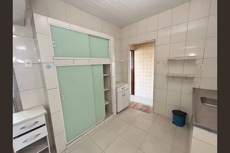 Casa para alugar com 200m², 5 quartos e 1 vagaCozinha