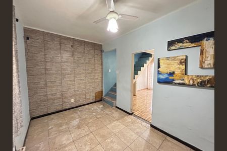 Casa para alugar com 200m², 5 quartos e 1 vagaSala casa 2