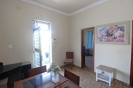 Casa para alugar com 200m², 5 quartos e 1 vagaSala