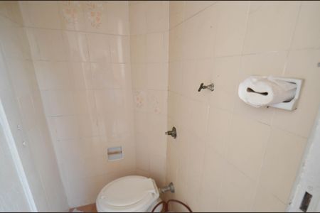 Apartamento à venda com 97m², 3 quartos e sem vaga Apartamento à venda com 97m², 3 quartos e sem vagaArea serviço/ banheiro