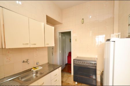 Apartamento à venda com 97m², 3 quartos e sem vaga Apartamento à venda com 97m², 3 quartos e sem vagaCozinha