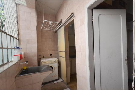Apartamento à venda com 97m², 3 quartos e sem vaga Apartamento à venda com 97m², 3 quartos e sem vagaArea serviço