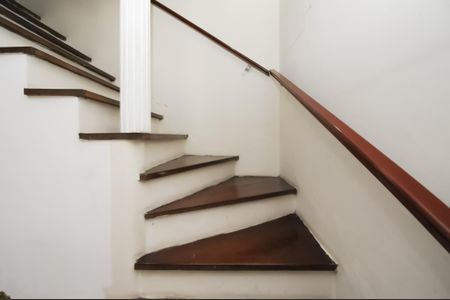 Casa à venda com 97m², 3 quartos e 2 vagasSala - acesso aos quartos