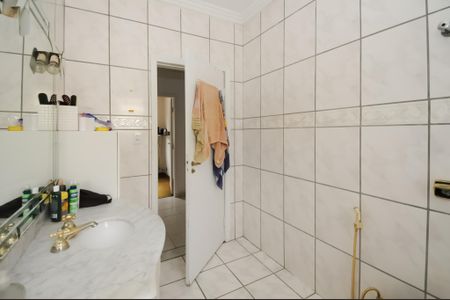 Casa à venda com 97m², 3 quartos e 2 vagasBanheiro Social