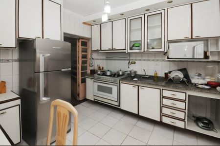 Casa à venda com 97m², 3 quartos e 2 vagasCozinha