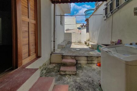 Casa à venda com 97m², 3 quartos e 2 vagasÁrea de Serviço