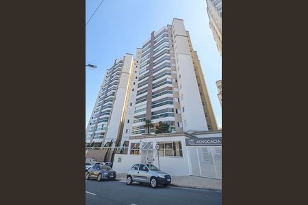 Apartamento à venda com 106m², 3 quartos e 2 vagasFachada e portaria
