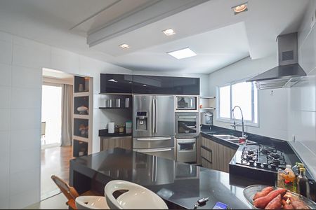 Apartamento à venda com 106m², 3 quartos e 2 vagasCozinha