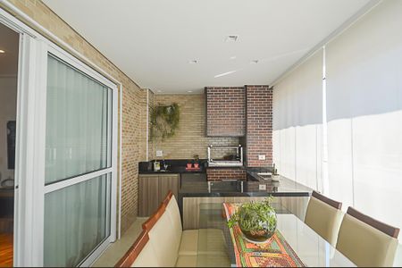 Apartamento à venda com 106m², 3 quartos e 2 vagasVaranda Sala