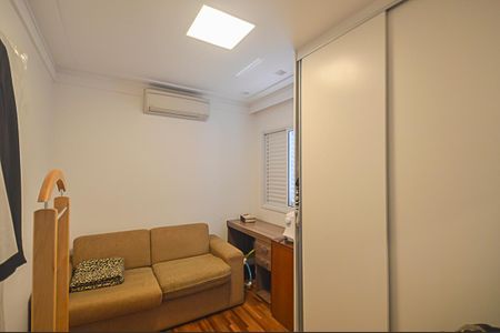 Apartamento à venda com 106m², 3 quartos e 2 vagasQuarto 1