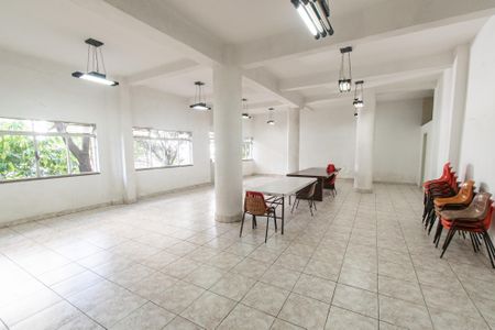Apartamento à venda com 70m², 2 quartos e sem vagaÁrea comum
