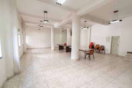 Apartamento à venda com 70m², 2 quartos e sem vagaÁrea comum