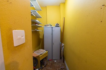 Apartamento à venda com 70m², 2 quartos e sem vagaDispensa