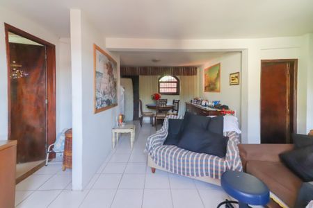 Casa à venda com 300m², 5 quartos e 3 vagasCasa 1 - Sala