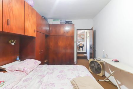 Casa à venda com 300m², 5 quartos e 3 vagasCasa 1 - Quarto 1