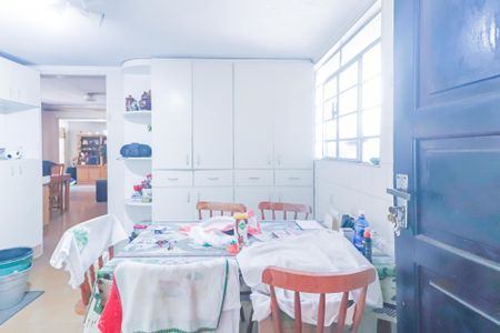 Casa à venda com 300m², 5 quartos e 3 vagasCasa 2 - Cozinha