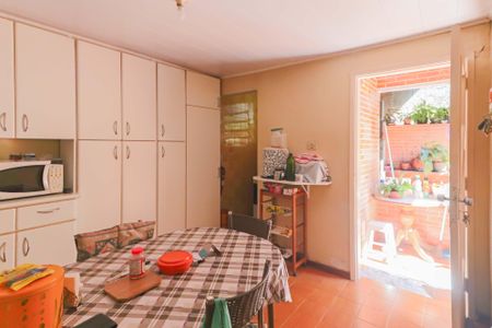 Casa à venda com 300m², 5 quartos e 3 vagasCasa 1 - Cozinha