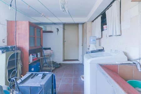 Casa à venda com 300m², 5 quartos e 3 vagasCasa 2 - Lavanderia