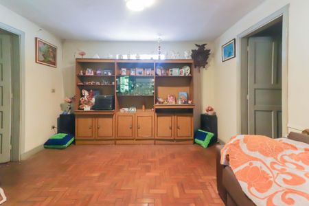 Casa à venda com 300m², 5 quartos e 3 vagasCasa 2 - Sala
