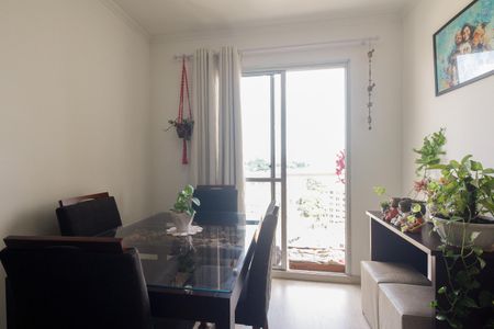 Apartamento à venda com 51m², 2 quartos e 1 vaga Apartamento à venda com 51m², 2 quartos e 1 vagaSala