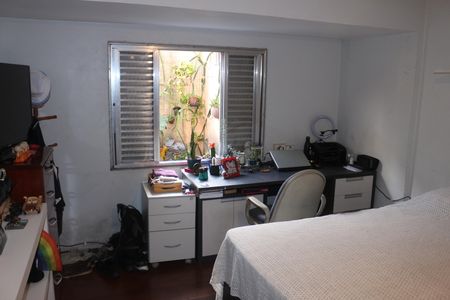 Casa à venda com 250m², 5 quartos e 2 vagasQuarto 2