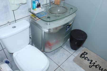 Casa à venda com 250m², 5 quartos e 2 vagasBanheiro 1