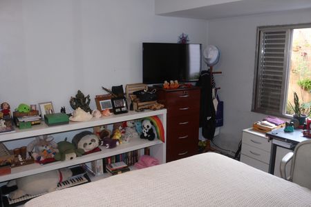 Casa à venda com 250m², 5 quartos e 2 vagasQuarto 2