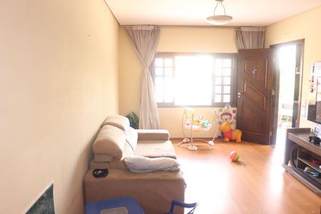 Casa à venda com 250m², 5 quartos e 2 vagasSala