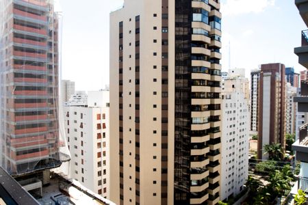Apartamento à venda com 220m², 4 quartos e 3 vagas Apartamento à venda com 220m², 4 quartos e 3 vagasvista