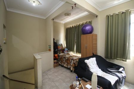 Casa à venda com 66m², 2 quartos e sem vagaSala