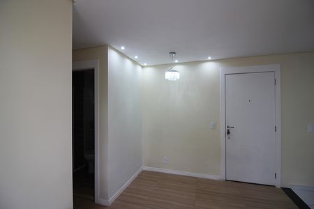 Apartamento para alugar com 39m², 2 quartos e 1 vagaSala