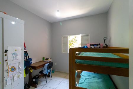 Casa à venda com 172m², 2 quartos e 2 vagas Casa à venda com 172m², 2 quartos e 2 vagasQuarto 2