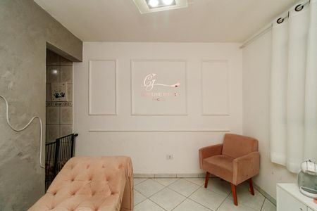 Casa à venda com 159m², 4 quartos e 4 vagasSala