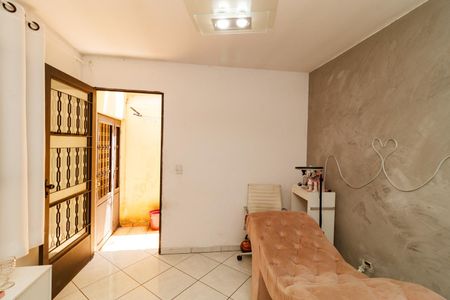 Casa à venda com 159m², 4 quartos e 4 vagasSala