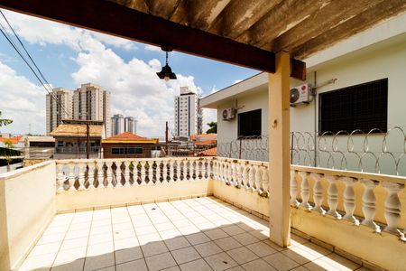 Casa à venda com 159m², 4 quartos e 4 vagasCasa 2 Varanda do Quaro