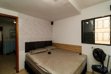 Casa à venda com 159m², 4 quartos e 4 vagasQuarto