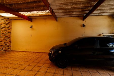 Casa à venda com 159m², 4 quartos e 4 vagasGaragem