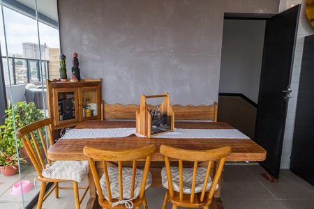 Apartamento à venda com 186m², 3 quartos e 2 vagas Apartamento à venda com 186m², 3 quartos e 2 vagasCobertura - Espaço Gourmet