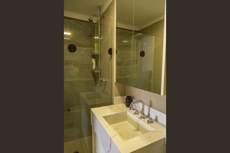 Apartamento à venda com 186m², 3 quartos e 2 vagas Apartamento à venda com 186m², 3 quartos e 2 vagasBanheiro da Suíte 2