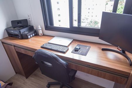 Apartamento à venda com 186m², 3 quartos e 2 vagas Apartamento à venda com 186m², 3 quartos e 2 vagasQuarto 1 -