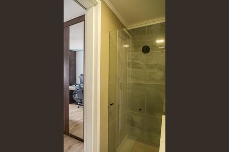 Apartamento à venda com 186m², 3 quartos e 2 vagas Apartamento à venda com 186m², 3 quartos e 2 vagasBanheiro da Suíte 2