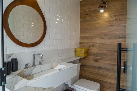 Apartamento à venda com 186m², 3 quartos e 2 vagas Apartamento à venda com 186m², 3 quartos e 2 vagasBanheiro da Cobertura