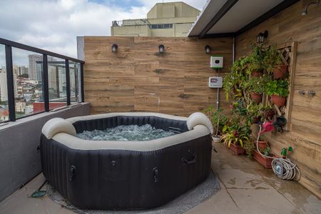 Apartamento à venda com 186m², 3 quartos e 2 vagas Apartamento à venda com 186m², 3 quartos e 2 vagasCobertura