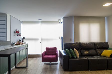 Apartamento à venda com 186m², 3 quartos e 2 vagas Apartamento à venda com 186m², 3 quartos e 2 vagasSala