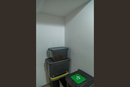 Apartamento à venda com 186m², 3 quartos e 2 vagas Apartamento à venda com 186m², 3 quartos e 2 vagasCozinha - Despensa