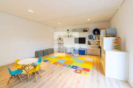 Apartamento à venda com 186m², 3 quartos e 2 vagas Apartamento à venda com 186m², 3 quartos e 2 vagasÁrea comum - Brinquedoteca