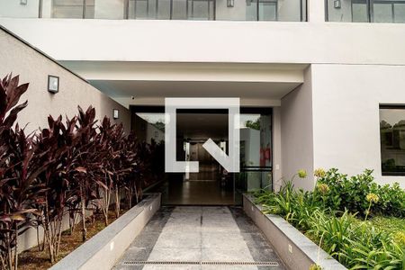 Apartamento à venda com 186m², 3 quartos e 2 vagas Apartamento à venda com 186m², 3 quartos e 2 vagasHall de Entrada