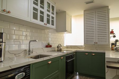 Apartamento à venda com 186m², 3 quartos e 2 vagas Apartamento à venda com 186m², 3 quartos e 2 vagasCozinha