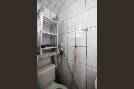 Casa à venda com 146m², 3 quartos e 3 vagasBanheiro de serviço