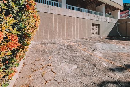Apartamento para alugar com 60m², 2 quartos e 1 vaga Apartamento para alugar com 60m², 2 quartos e 1 vagaÁrea comum - Vaga garagem